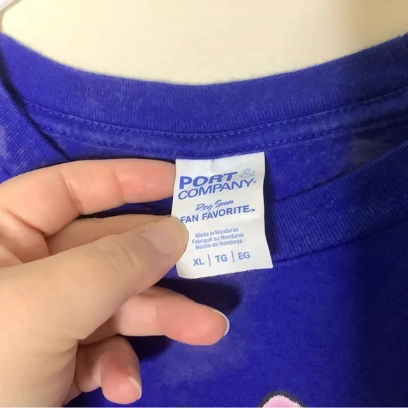 < Disney Minnie & Daisy Bleach Dyed Graphic Tee > - Picture 3 of 6